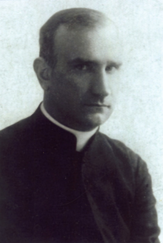 Ks. Stanisław Zwierz z Dzielnika (1900-1948), syn Franciszka i Agnieszki Zwierzów
